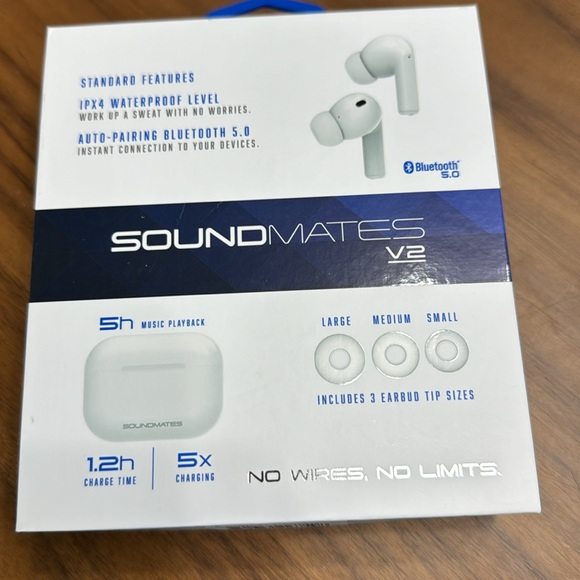 Sound mates V2 wireless earbuds - Picture 2 of 3